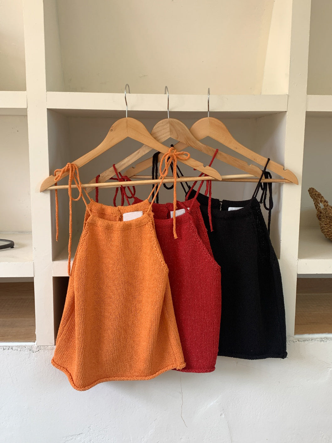 Somi Two-way Shoulder Ribbon Knit Top